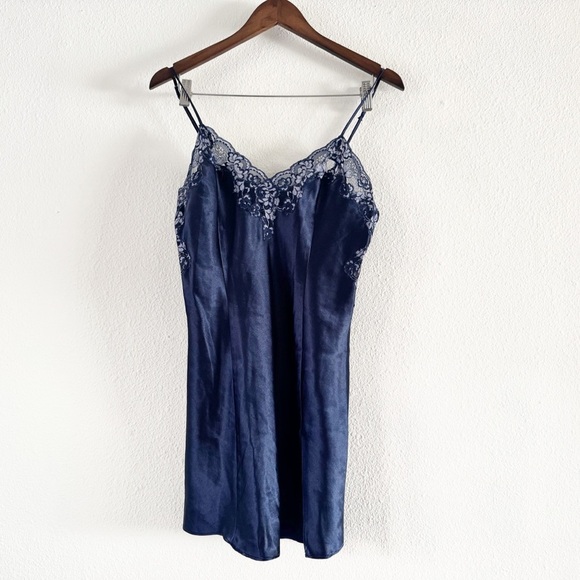 Fredericks of Hollywood Vintage Lace Slip Romantic Glamour Medium Boudoir Siren - Picture 12 of 12